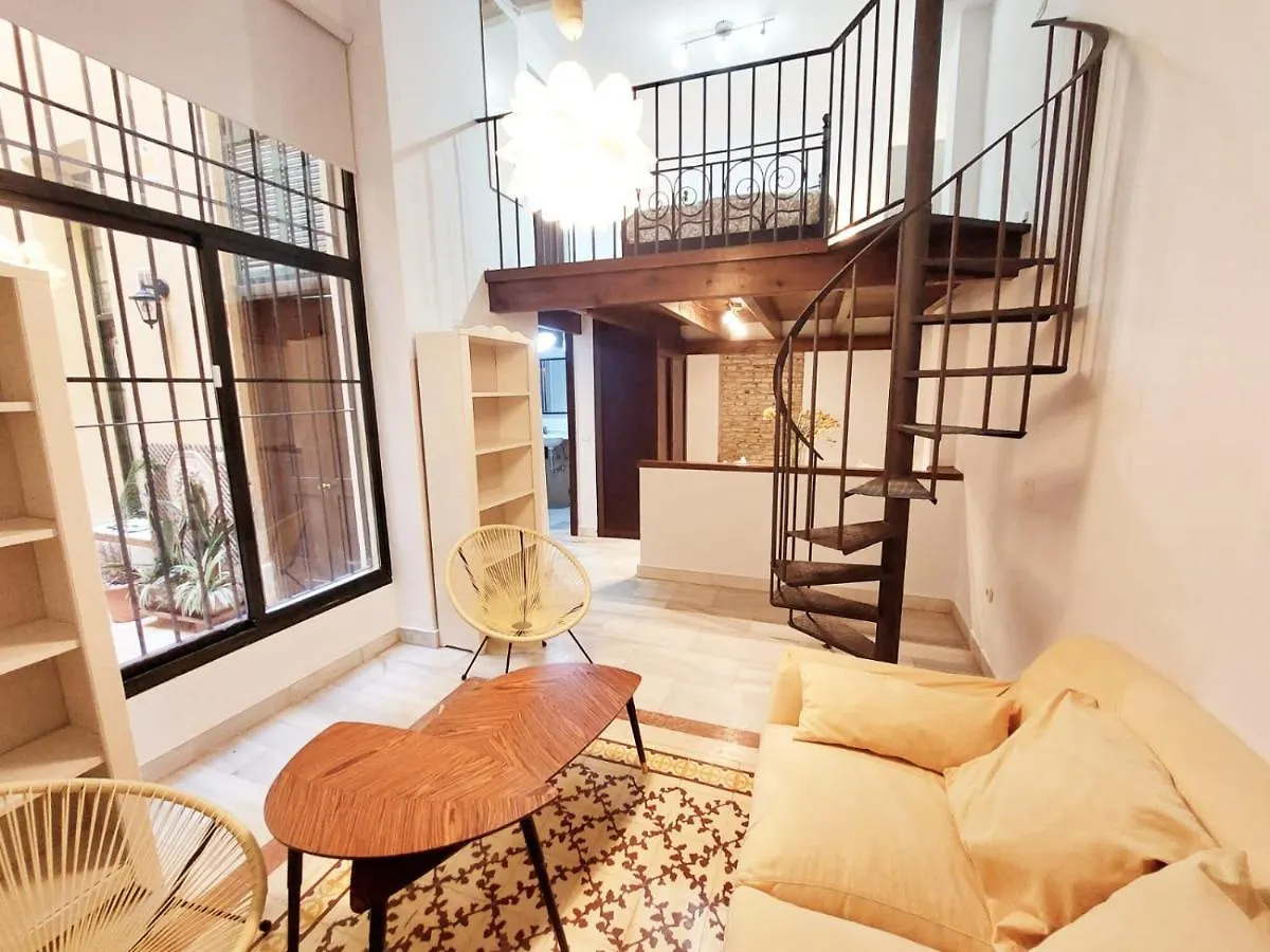 Dona Elvira Alvarez location
